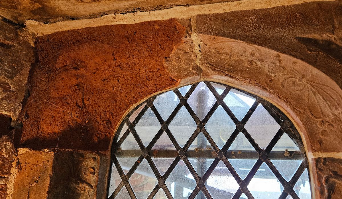 Laughton Place window decay 1200x700.jpg