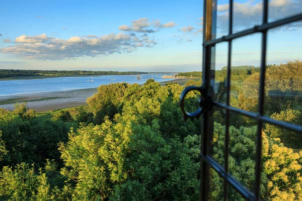 frestontower-interior-window-600x400